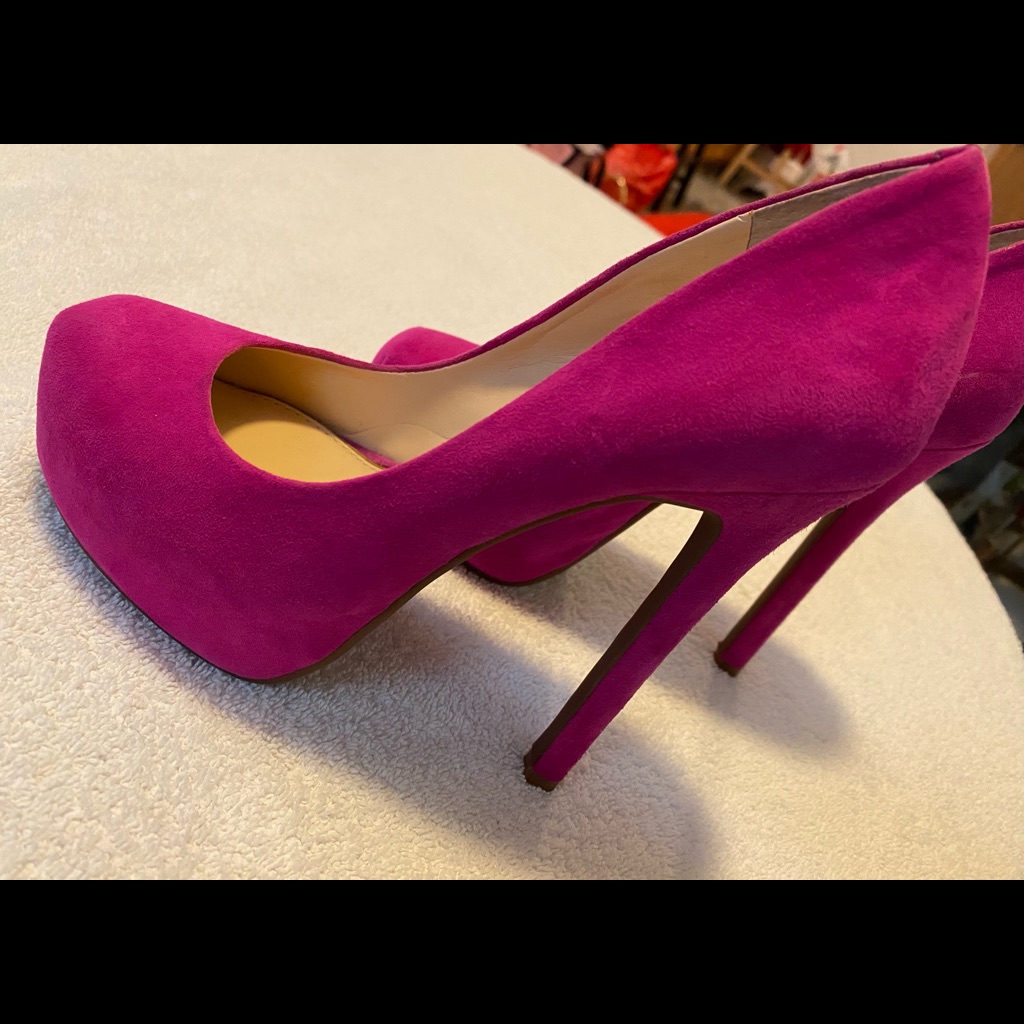 Brand New Super Glamorous Heels By Jessica Simpson  Box 43